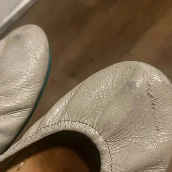 Tieks gray flats size 8 - Picture 6 of 6